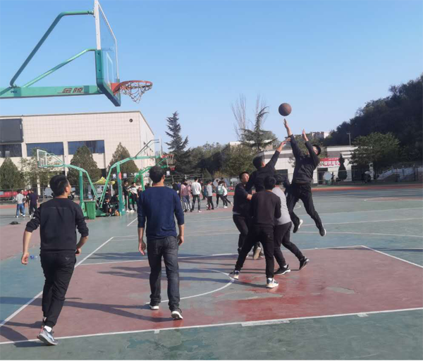泓源公司興趣小組活動(dòng)豐富多彩、有聲有色(圖2)