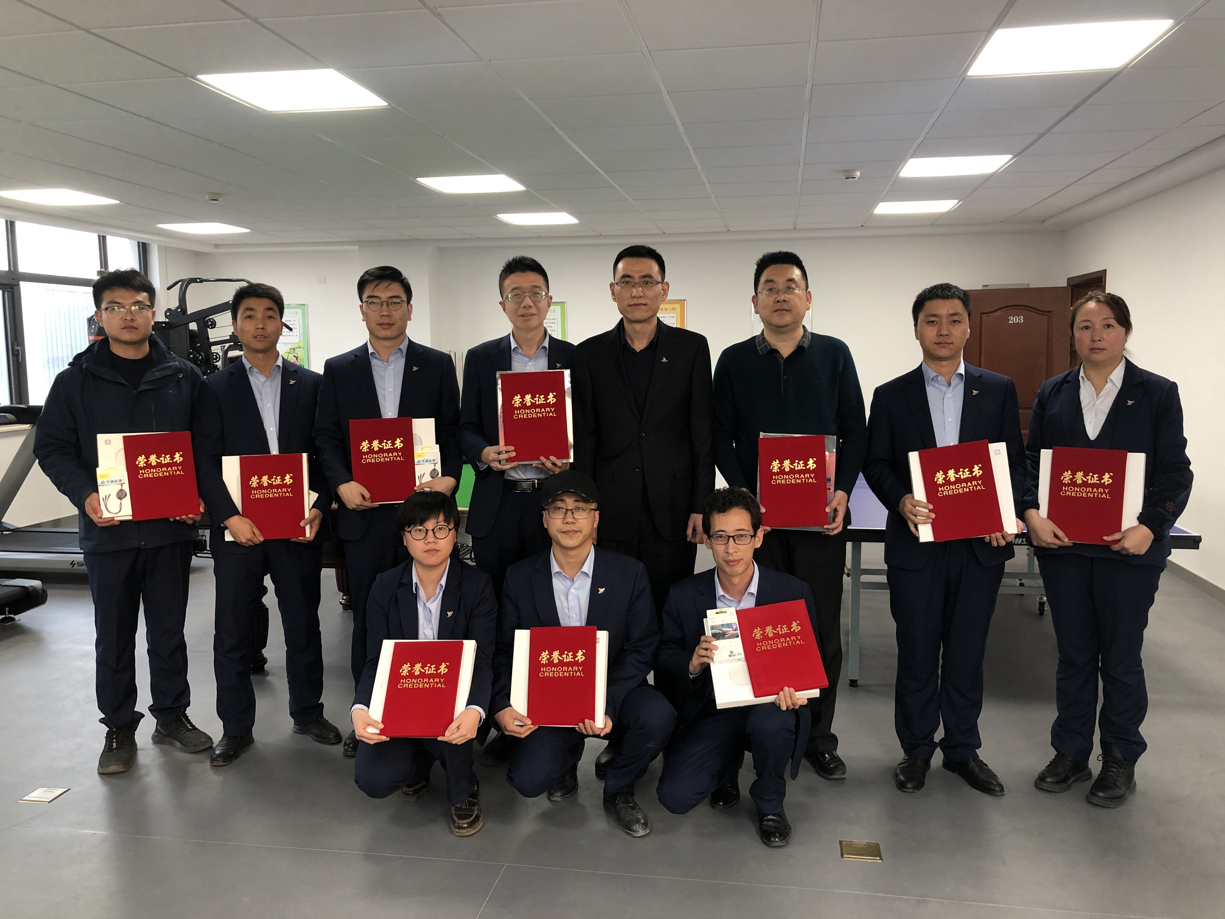 泓源公司舉辦“慶元旦、迎新春”職工乒乓球臺(tái)球比賽(圖8)